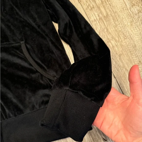 NWT Facitisu Velvet Zip-Up Women’s Jacket - Picture 10 of 13